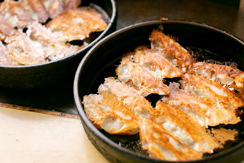 本店鉄なべ 焼きぎょうざ