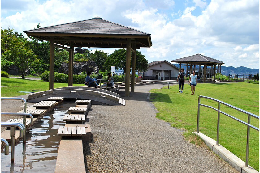 桜島溶岩なぎさ公園&足湯の画像
