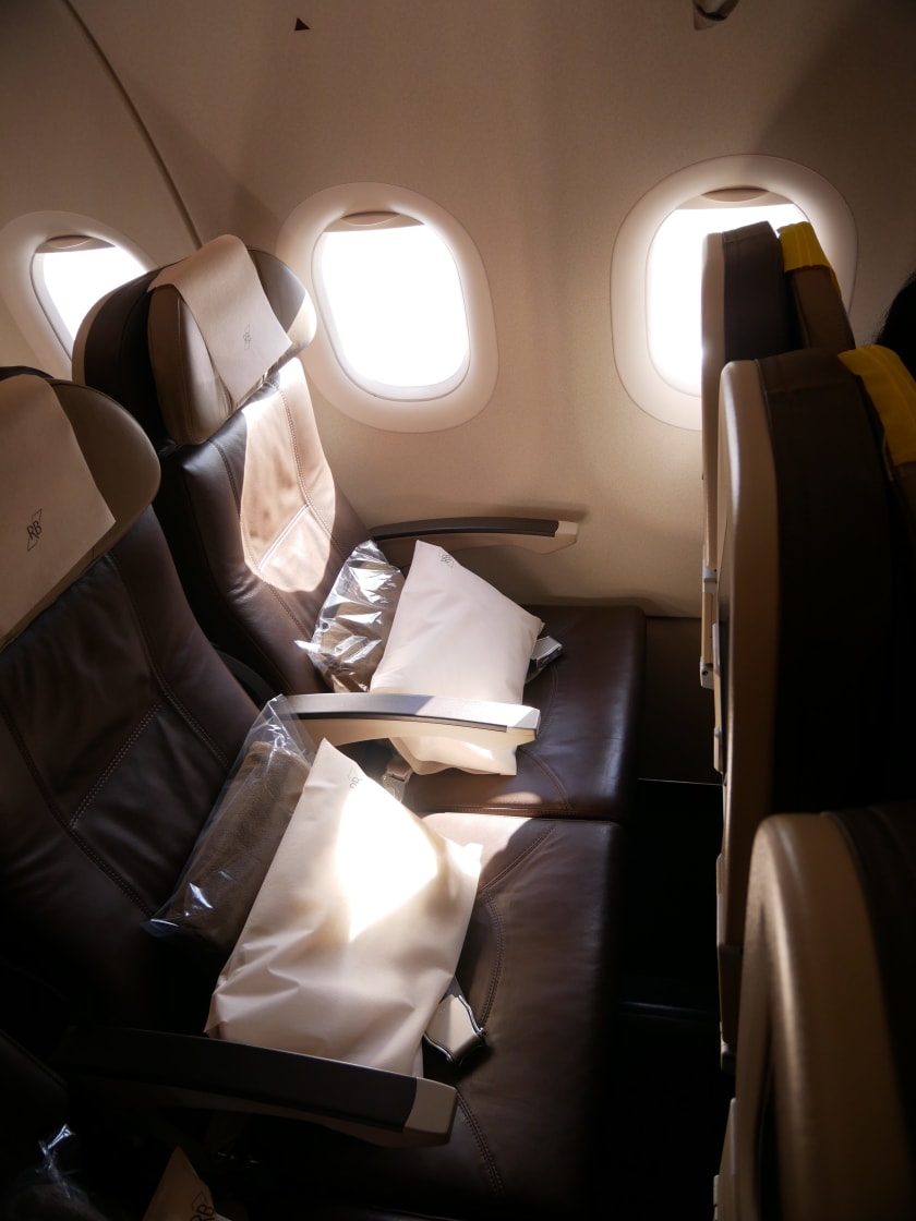 イケメン王子で話題の国『ブルネイ』へ！ロイヤルブルネイ航空搭乗