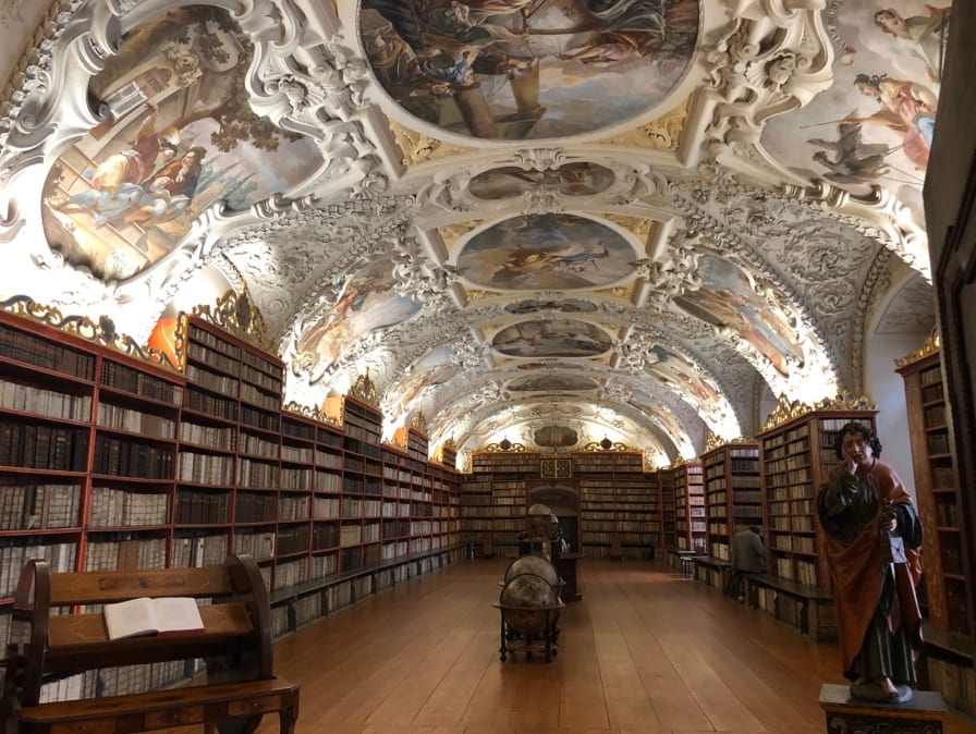 修道院のキャビネット （図書館なのに修道院！？Library of Strahov 