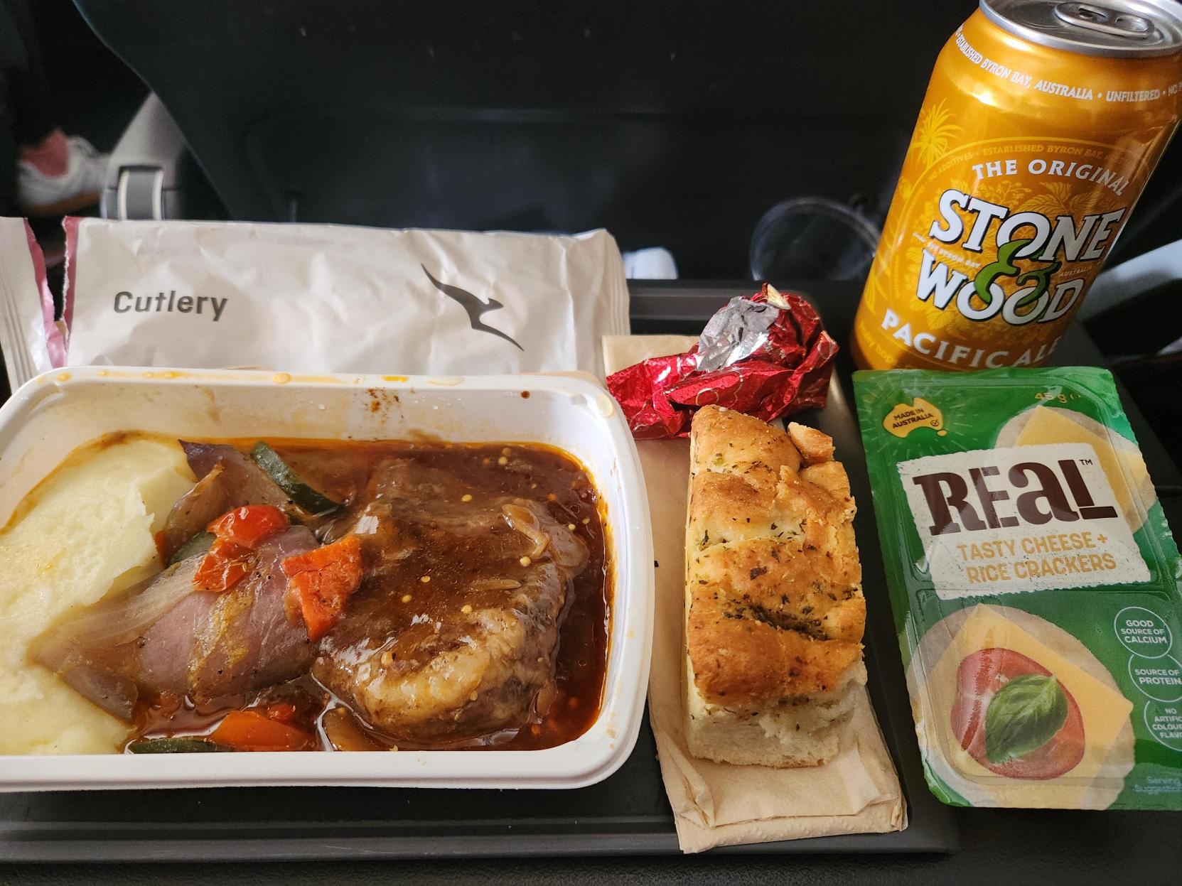 カンタス 航空 機内 食