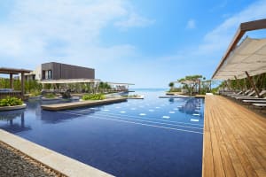 【2022年】沖縄のプール付きホテルおすすめ10選&日帰りプールまとめ