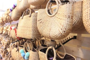 セミオーダーできるかごバッグが人気！タイのチャトチャックウィークエンドマーケットでお土産探し！