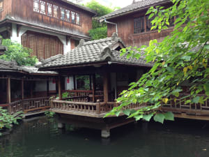 1人で入れる台中の茶館！木造家屋と池庭が美しい無為草堂ウーウェイツァオタン