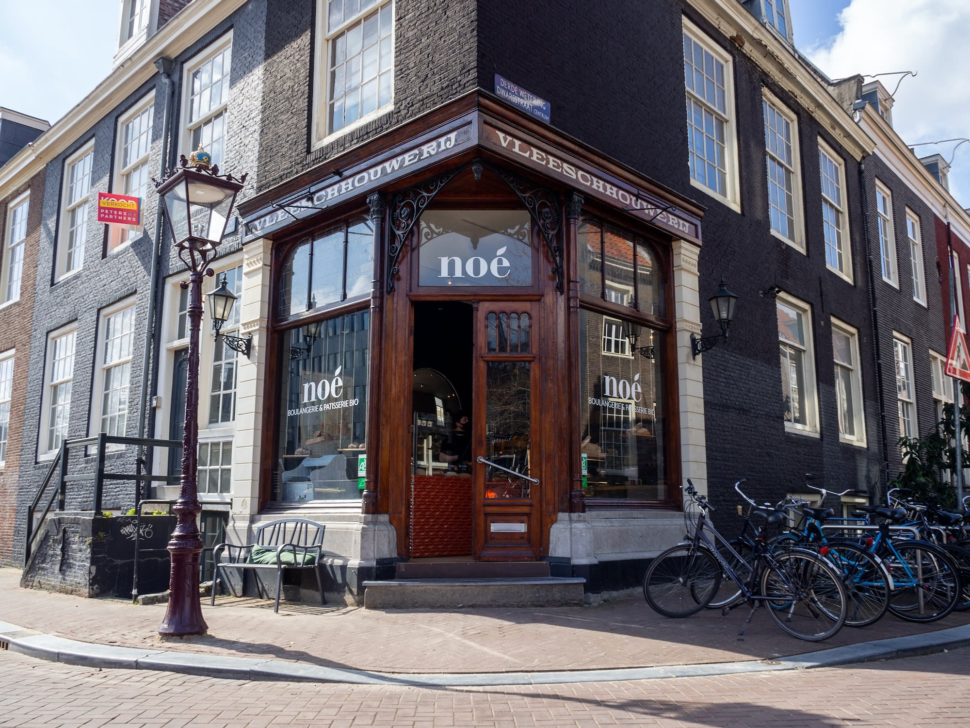 Amsterdam French bakery is certified organic. Interview by Table Sage
