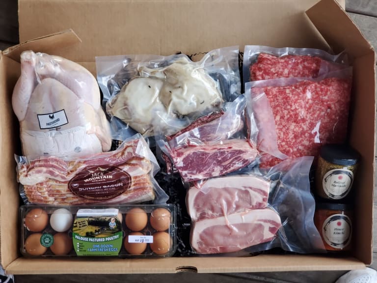 Table22 - The Lady Jaye Meat Box