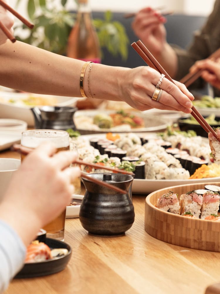 Bamboo sushi 