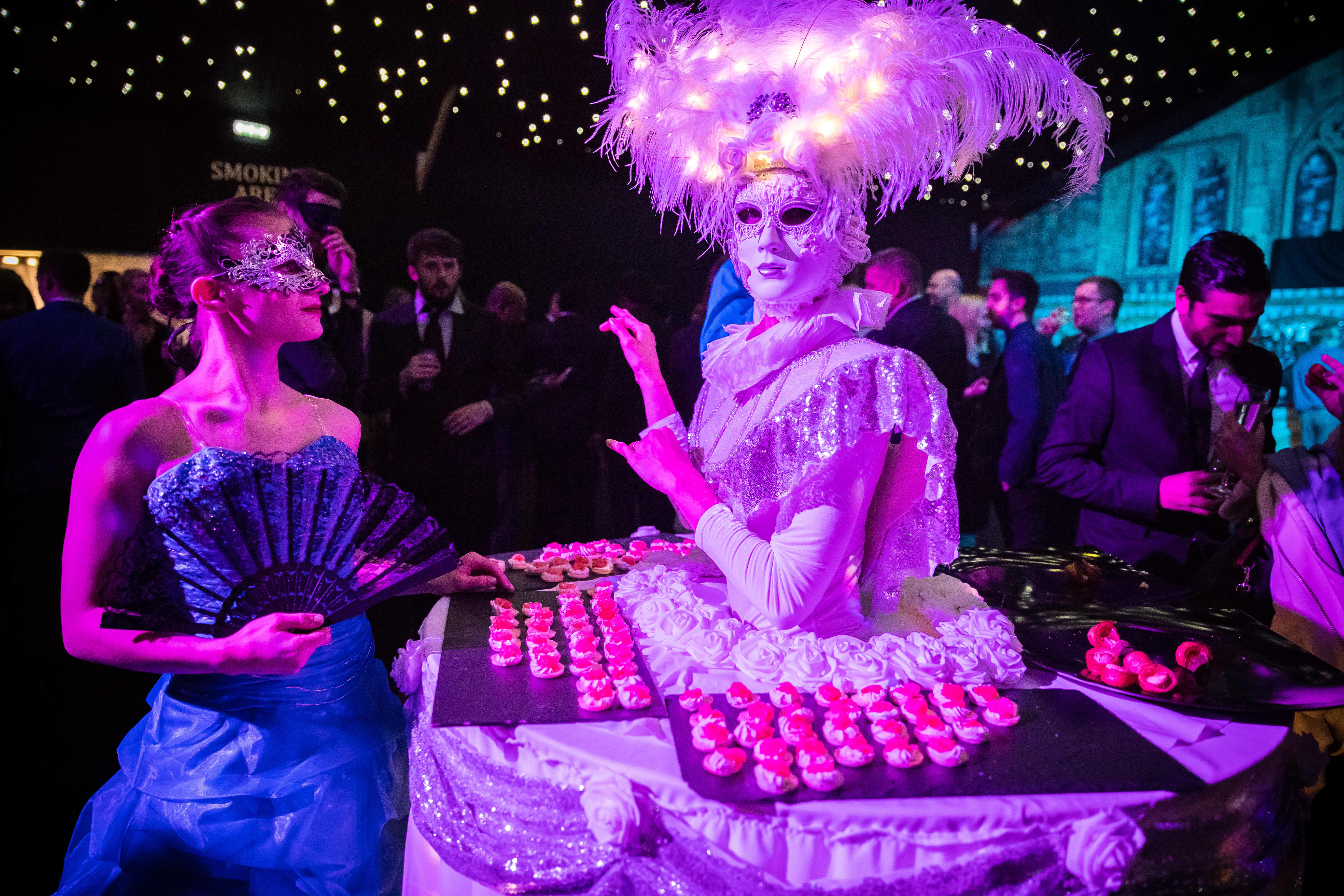 20 Fabulous Themes Ideas For Events In Dubai Table Art