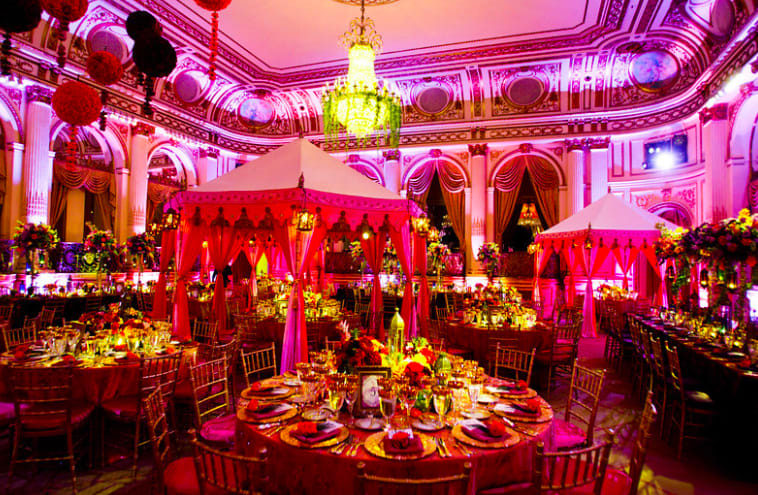 20 Fabulous Themes Ideas For Events In Dubai Table Art