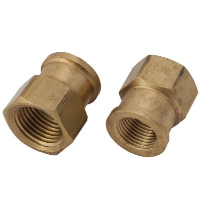 1/2" x 1/4" Brass Pipe Fitting — Reducer Coupling