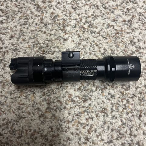 Vintage surefire 6p light