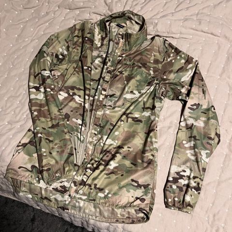 Patagonia wind jacket Med. 