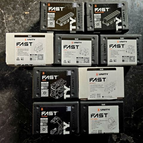 Unity Mounts & Light Acc