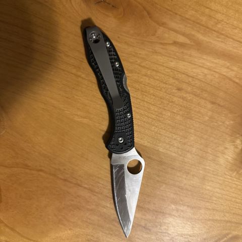 Spyderco Delica 4 w/ Ti clip