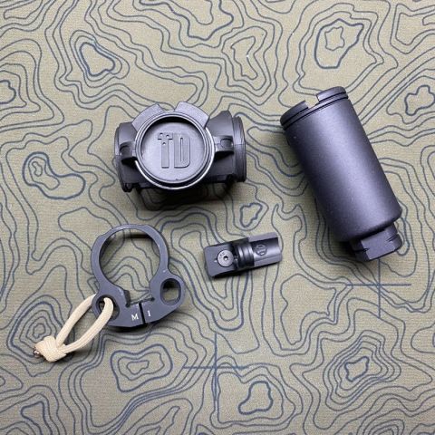 Railscales QDX, TD T1 cover, Midwest sling mount, KAK Flash can