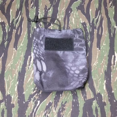 Krytek Typhon Wilde custom gear fold up dump pouch.
