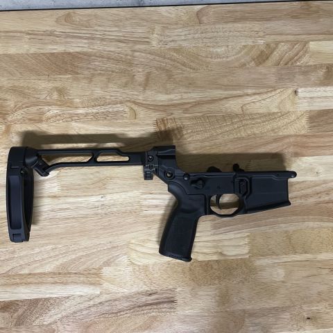 Sig MCX Virtus Lower receiver with Kate Moss Tailhook brace. Text 775-843-2075