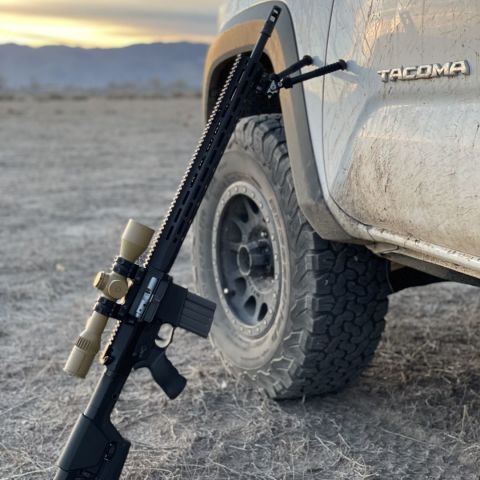 KAC SR-25 6.5CM WTT for AI AXSR, possibly another SR-25, CNVD-LR/PVS24-LR, or PVS31a. Not willing to sell.