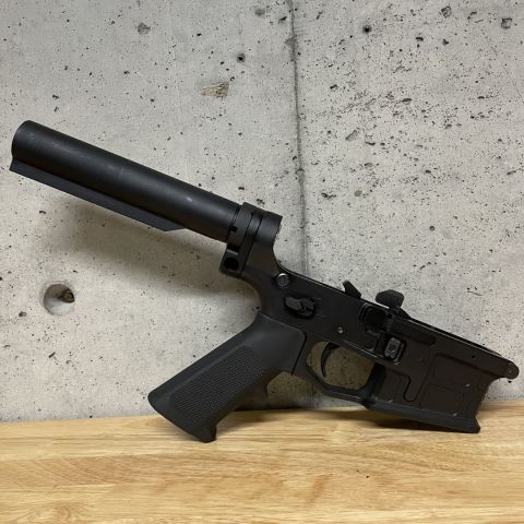 Radian ADAC lower in black, KAC end plate/castle nut, KAC standard buffer, KAC buffer spring, Radian Talon, Geissele SSA or KAC 2 stage trigger, KAC A2 Grip, comes with the original radian box/packaging. Text 775-843-2075 for more pictures 