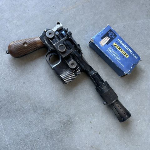 C-96 broom handle Mauer DL44