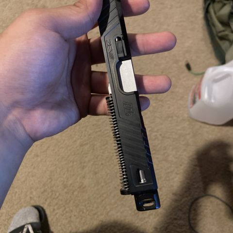 Zev oz9 Glock 17 length slide no internal or comp