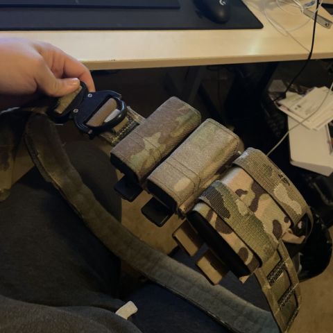 GBRS V1 MC L/XL with kwyi pouc