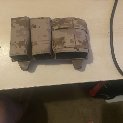 Aor1 esstsc kywi pouches 