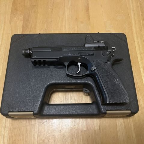 CZ75 SP01T Cajunized