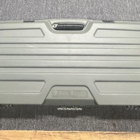 Plano Case