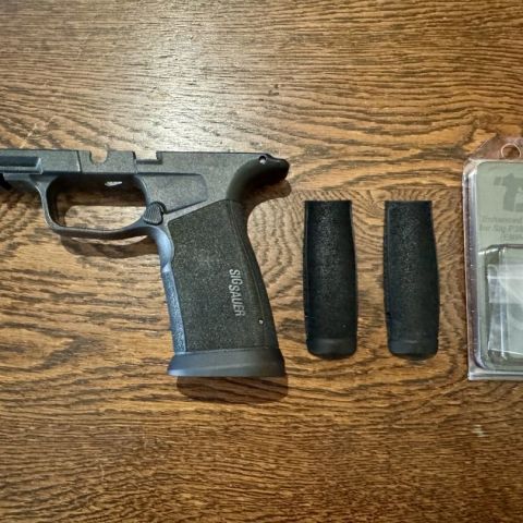 Sig X-Macro Grip w/ Magwell