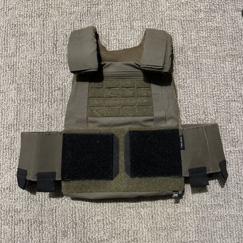 Low Profile Plate Carrier 