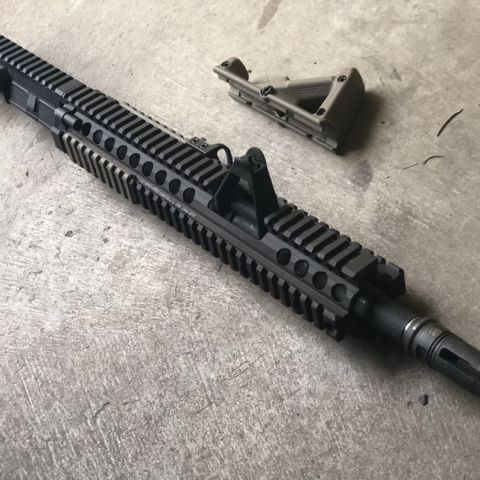 Colt Block 2 fsp upper. Colt keyhole upper, DD ris fsp, surefire 4 prong pinned/welded by rainier arms, cut down colt gov 16in to 14.5 by rainier arms. Cqb front mount , colt charging handle, mil spec bcg. Magpul afg 