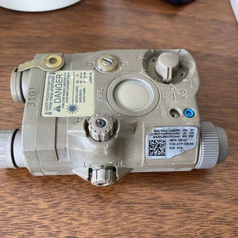 La5b. With upgraded machine gun battery cap 