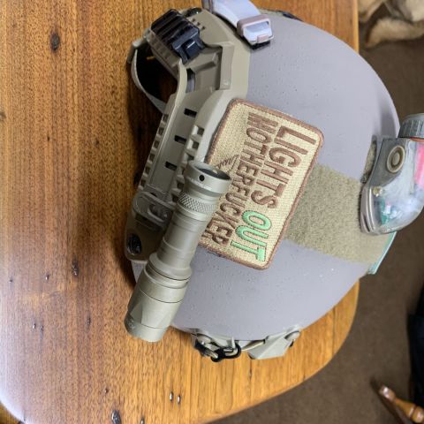 Ops Core FAST Maritime ballistic helmet tan. Size Medium. Has new Ops Core Bunjee Shroud 