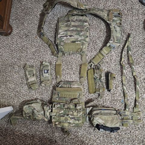 MC Crye AVS Large 