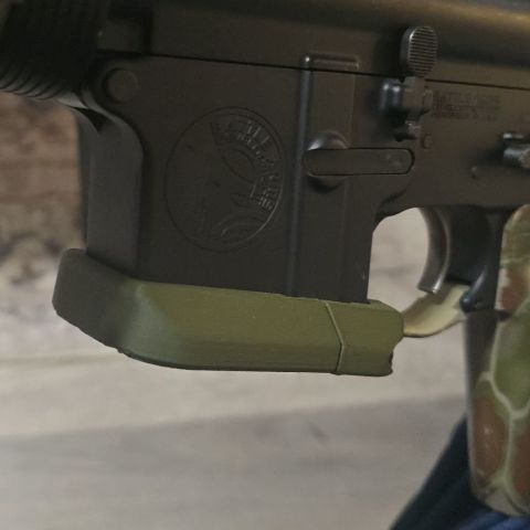 AR-15 Enhanced Milspec Mag Wel