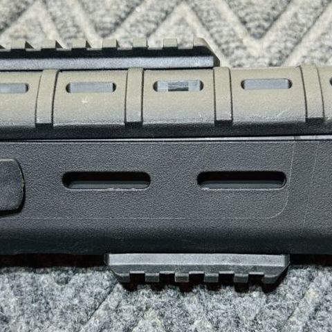 MOE® M-LOK® Hand Guard, Carbin