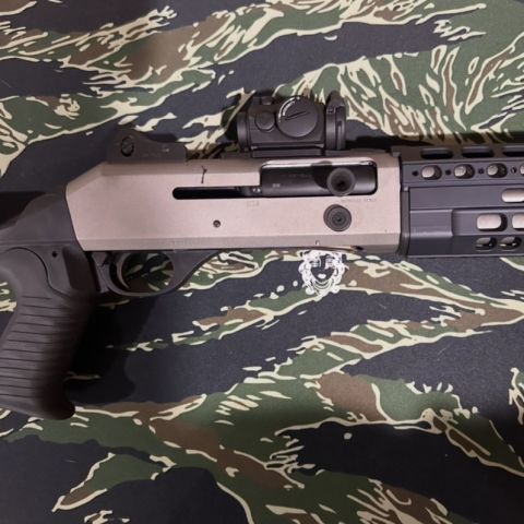 Benelli M4 