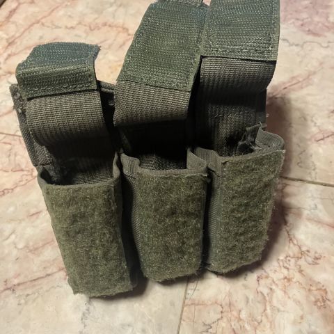 Protech triple pistol mag pouc