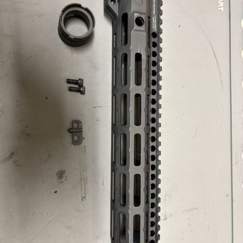 Midwest Industries combat rail