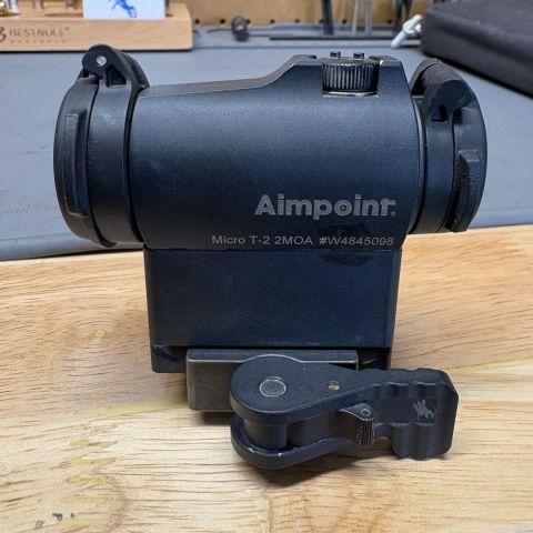 Aimpoint T2