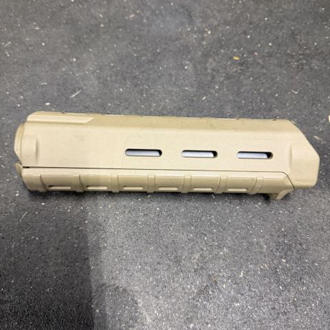 Magpul midlength handguard 