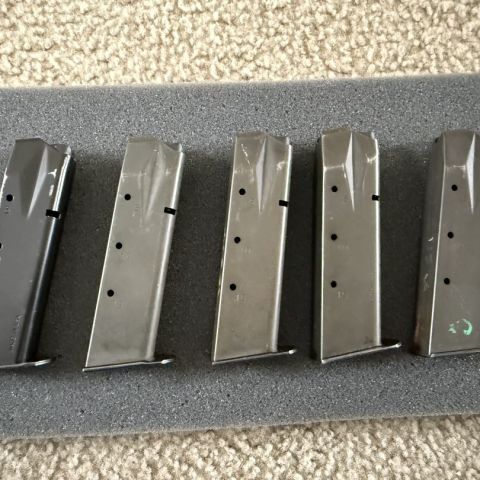 Sig Sauer P226 9MM 15RD MAG