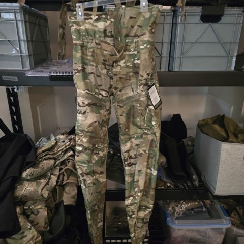 Arc'teryx LEAF Alpha bibs