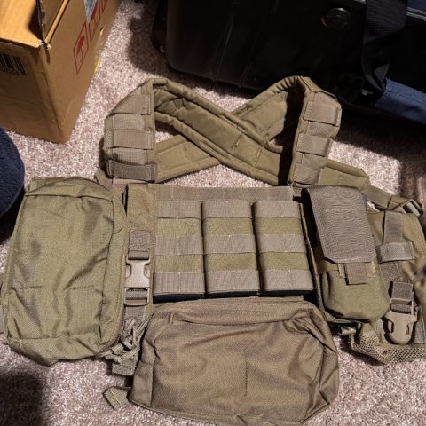 Eagle RRV Rhodesian Recon Vest