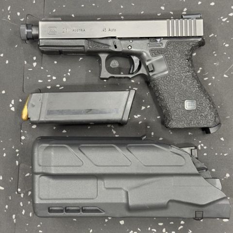 Glock 21 with voodoo threaded 