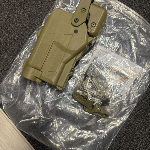 Alien Gear P320 Holster