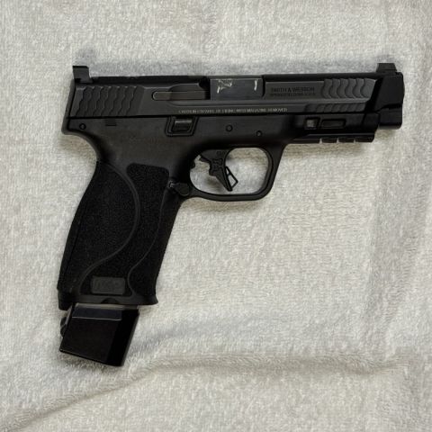 S&W M&P 2.0 45ACP Package