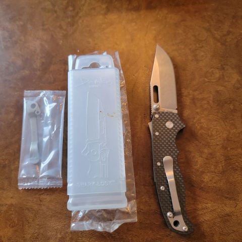 Demko 20.5 Knife Carbon Fiber