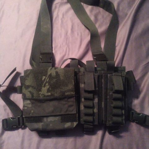 SOE 12G micro chest rig